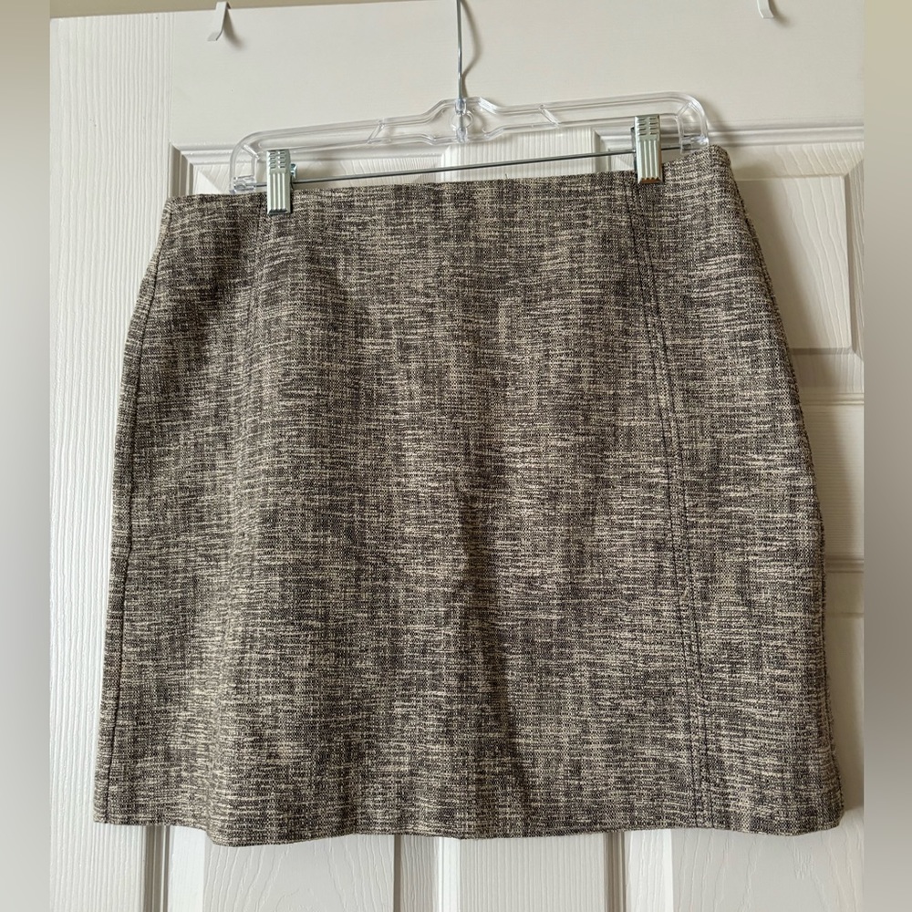 Tweed style mini skirt NWOT